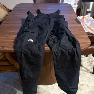 The North Face Men's Black Cargo Pants